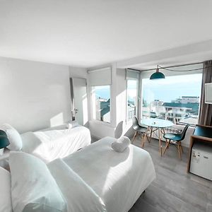 Habitación Superior con 2 Camas Individuales